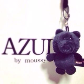 アズールバイマウジー(AZUL by moussy)の再出品♥︎今季ノベルティ(ストラップ/イヤホンジャック)