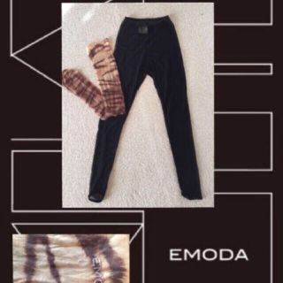 エモダ(EMODA)のEMODA シースルーレギンス+柄タイツ(レギンス/スパッツ)