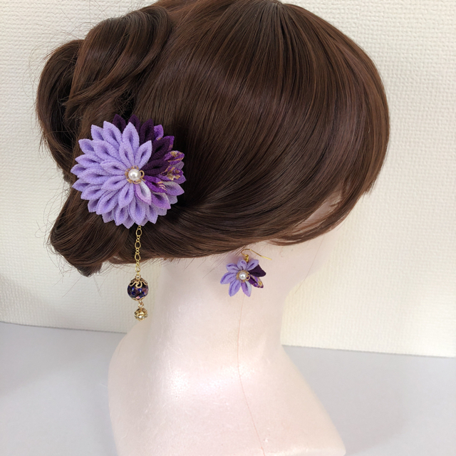 &…h様専用ページ。半くす ちりめんかんざし ピアスセット ハンドメイドのアクセサリー(ヘアアクセサリー)の商品写真