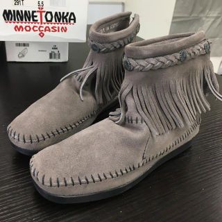 ミネトンカ(Minnetonka)のミネトンカ ブーツ⭐️未使用⭐️22.5Cm(ブーツ)