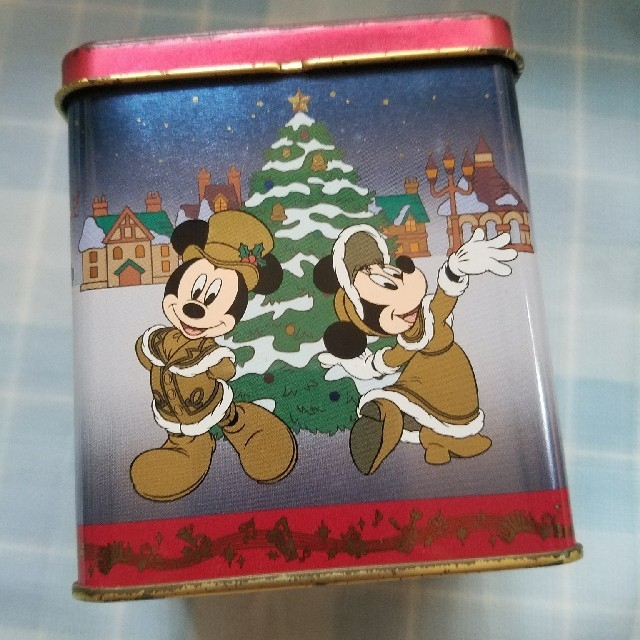 Disney サビ有り ディズニーランド クリスマスファンタジー01 お菓子の空き缶の通販 By Tronto Young ディズニーならラクマ