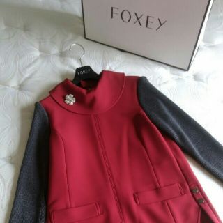 フォクシー(FOXEY)のうさこちゃんさまご予約済み♡美品フォクシートップス(カットソー(長袖/七分))