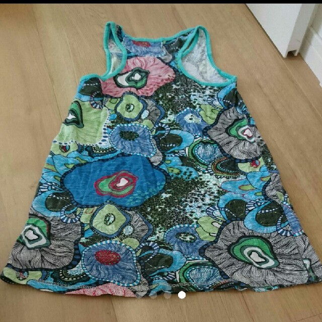 DESIGUAL(デシグアル)のデシグアル ランニング チュニック 130  7/8 キッズ/ベビー/マタニティのキッズ服女の子用(90cm~)(Tシャツ/カットソー)の商品写真