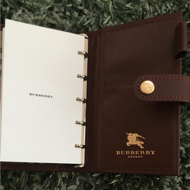 BURBERRY(バーバリー)の幸様専用☆バーバリー ミニ 手帳 未使用 インテリア/住まい/日用品の文房具(その他)の商品写真