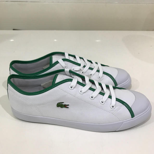 LACOSTE(ラコステ)のラコステキャンバススニーカー メンズの靴/シューズ(スニーカー)の商品写真