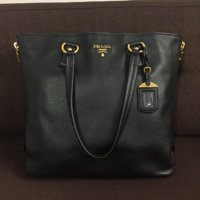 公式の PRADA - 超美品❤️プラダ レザー トートバッグ❤️ トート