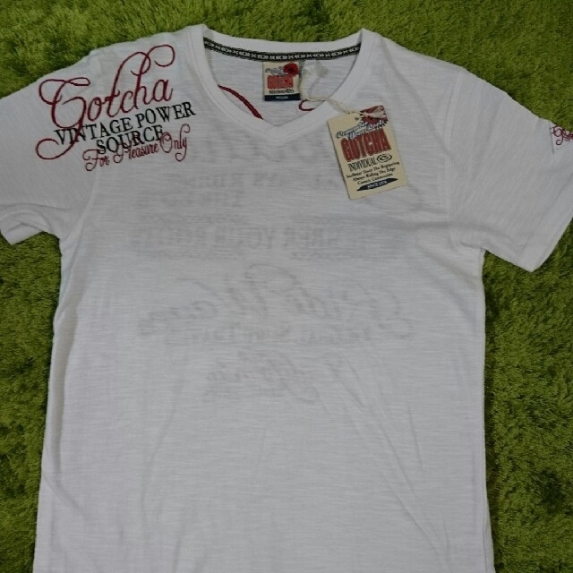 GOTCHA(ガッチャ)の【週末お値下げ】GOTCHA Tシャツ レディースのトップス(Tシャツ(半袖/袖なし))の商品写真