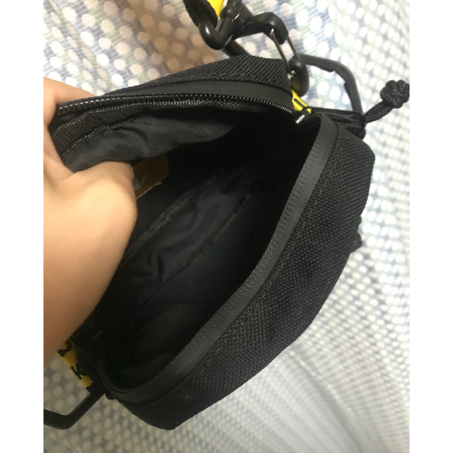 VANQUISH(ヴァンキッシュ)の FR2 ショルダーバッグ  メンズのバッグ(ショルダーバッグ)の商品写真