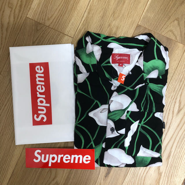 M supreme lily rayon shirt black