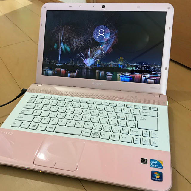 ピンク 美品 ノートパソコン VAIO