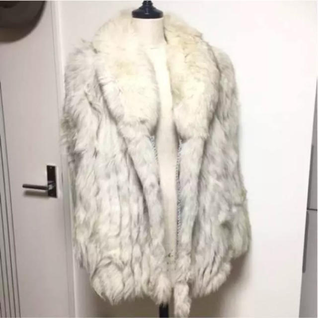 R780 フォックス 毛皮 ホワイト コート 本毛皮 白 ファーコート | フリマアプリ ラクマ