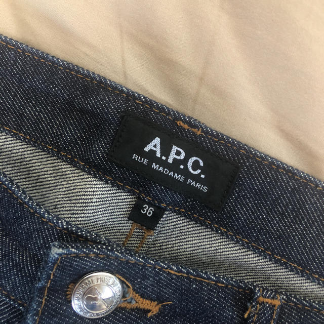 A.P.C(アーペーセー)のapc デニムスカート レディースのスカート(ミニスカート)の商品写真