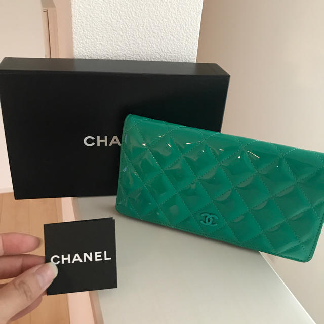 CHANEL(シャネル)の【ラッキー様専用】CHANELマトラッセ財布♡ レディースのファッション小物(財布)の商品写真