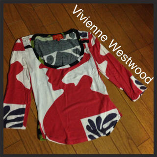 ヴィヴィアンウエストウッド(Vivienne Westwood)のVivienneの七分袖(カットソー(長袖/七分))