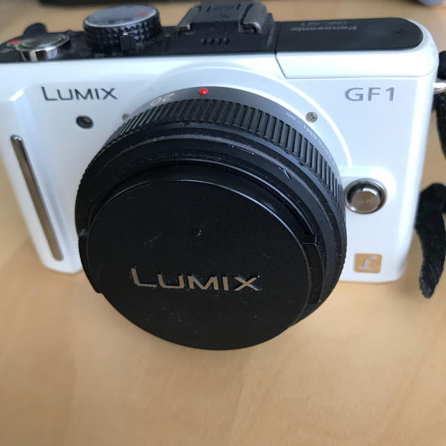 Panasonic ミラーレス一眼 LUMIX GF1 単焦点レンズ付