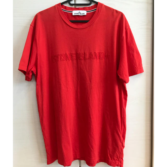 STONE ISLAND(ストーンアイランド)のnike様専用 stone  island tシャツストーンアイランド L メンズのトップス(Tシャツ/カットソー(半袖/袖なし))の商品写真