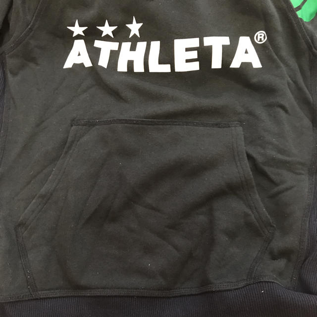 ATHLETA(アスレタ)の【ちょこくろさん専用】アスレタ 黒パーカー スポーツ/アウトドアのサッカー/フットサル(ウェア)の商品写真