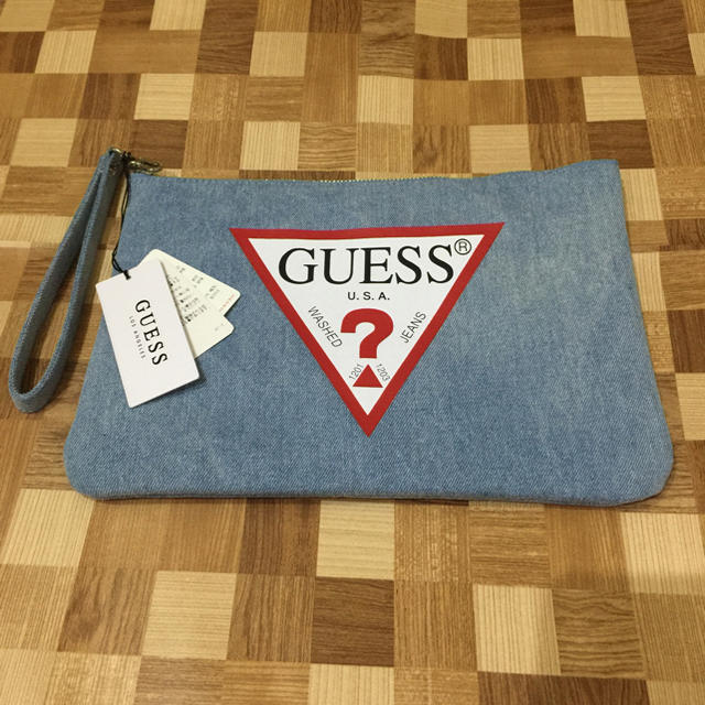 GUESS(ゲス)のゲス クラッチバッグ レディース GUESS AI2A7A45K MBL ブルー レディースのバッグ(クラッチバッグ)の商品写真