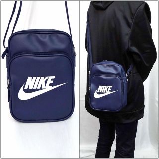 ナイキ(NIKE)の☆新品未使用☆【NIKE】PVC ショルダーバッグ ネイビー(ショルダーバッグ)