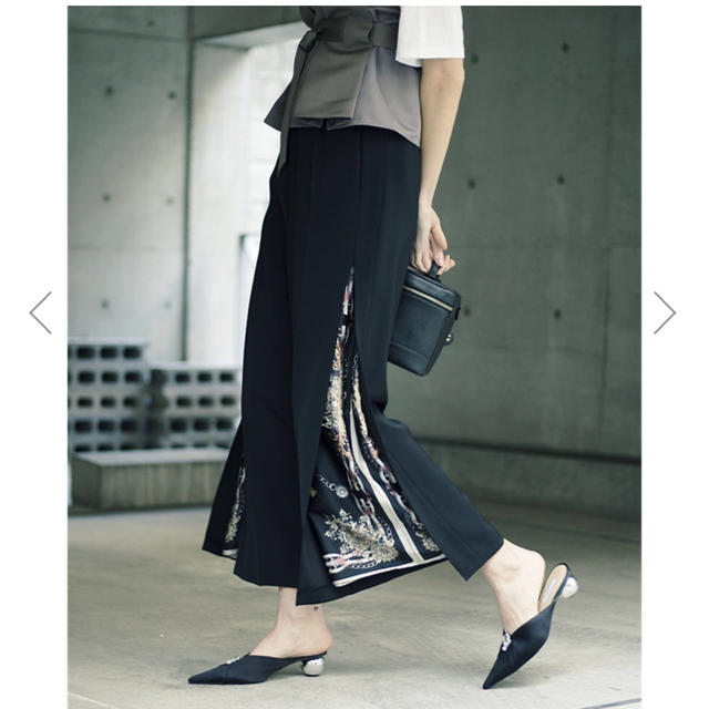 Ameri VINTAGE(アメリヴィンテージ)の即完売入手困難 LAYERED WIDE PANTS レディースのパンツ(その他)の商品写真