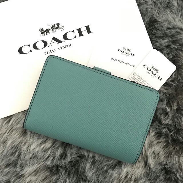 COACH(コーチ)の新品☆COACH (コーチ) ブルーグリーン レザー 二つ折り財布 レディースのファッション小物(財布)の商品写真