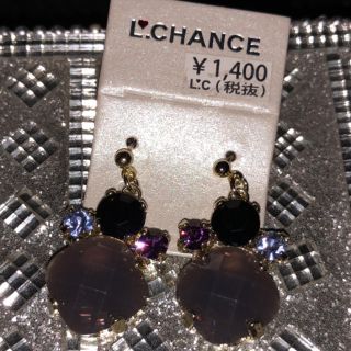 エルチャンス(L.CHANCE)の新品 ブラックビジューピアス(ピアス)