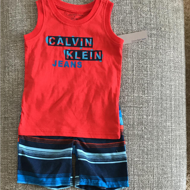 Calvin Klein(カルバンクライン)のセットアップ キッズ/ベビー/マタニティのキッズ服男の子用(90cm~)(Tシャツ/カットソー)の商品写真