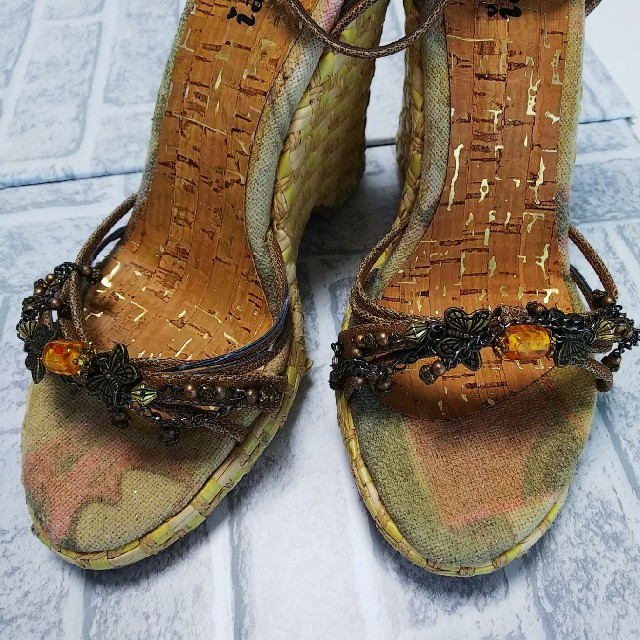 ウェッジソールサンダル　サイズS　蝶々　バタフライ レディースの靴/シューズ(サンダル)の商品写真