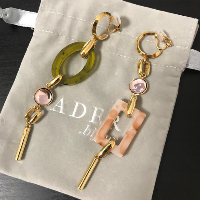 【50%オフ】ADER bijoux イヤリング写真1枚目は当方で撮影