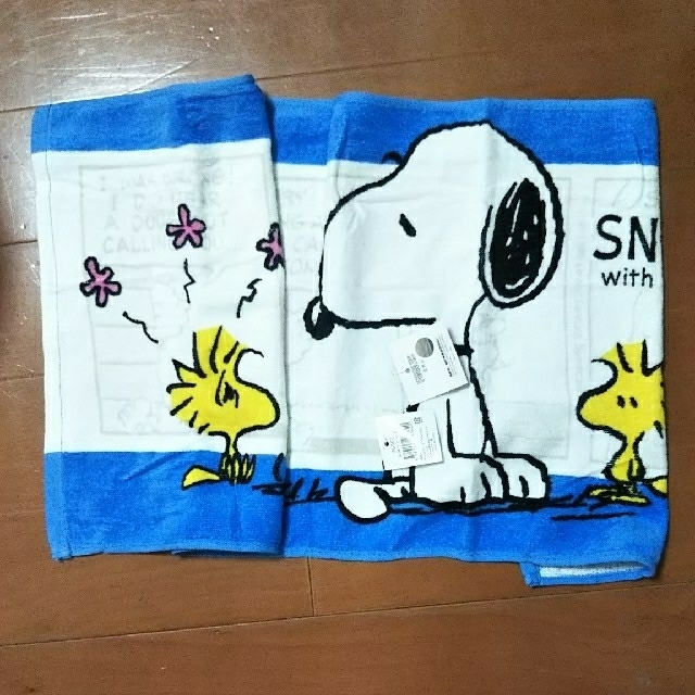 SNOOPY(スヌーピー)のスヌーピー フェイスタオル  エンタメ/ホビーのアニメグッズ(タオル)の商品写真