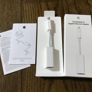 アップル(Apple)の美品 Apple Thunderbolt Ethernet(PC周辺機器)