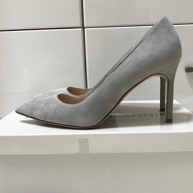 MANOLO BLAHNIK - マノロブラニク 定番BBパンプス アイスグレー 35.5の