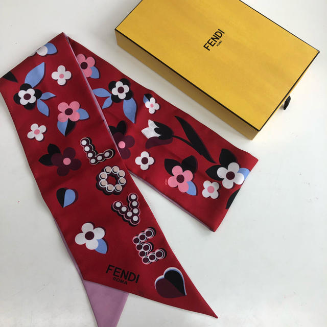 FENDI(フェンディ)のFENDI  スカーフ レディースのファッション小物(バンダナ/スカーフ)の商品写真