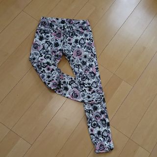 花柄 パンツ (カジュアルパンツ)