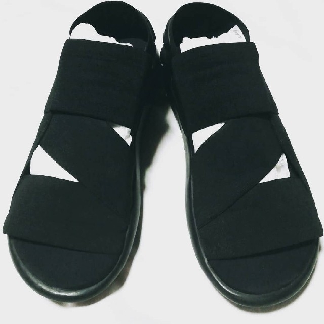 Y-3(ワイスリー)のY-3 QASA sandal adidas yohji yamamoto メンズの靴/シューズ(サンダル)の商品写真