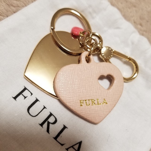 FURLA チャーム ピンク キーホルダー フルラ ハート - www