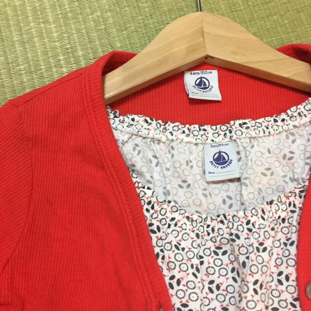 PETIT BATEAU(プチバトー)のプチバトー ワンピース カーディガン 100サイズ キッズ/ベビー/マタニティのキッズ服女の子用(90cm~)(ワンピース)の商品写真