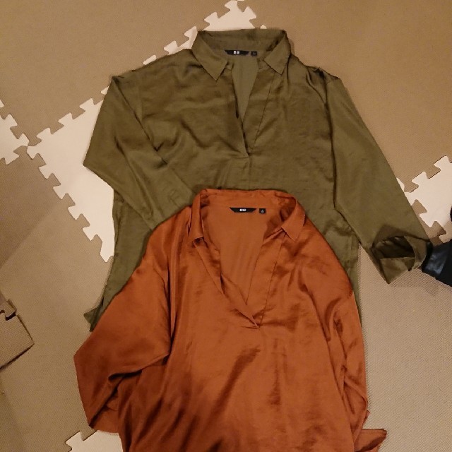 UNIQLO(ユニクロ)のシャツ2枚セット🎵 レディースのトップス(シャツ/ブラウス(長袖/七分))の商品写真