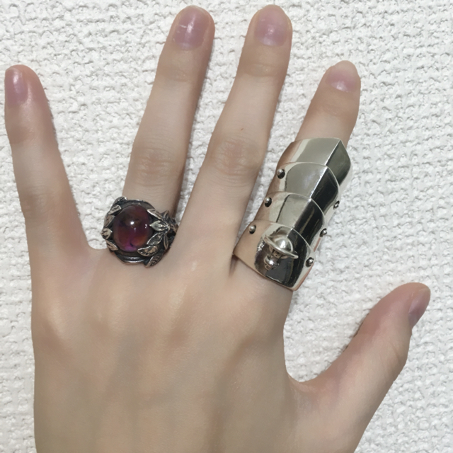 Vivienne Westwood(ヴィヴィアンウエストウッド)のアーマーリング m 15号 レディースのアクセサリー(リング(指輪))の商品写真