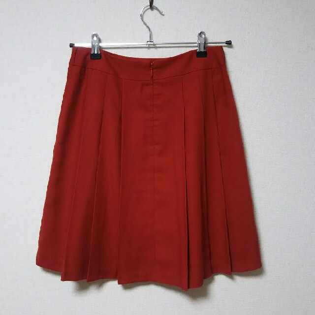 RU(アールユー)のスカート オレンジ RU レディースのスカート(ひざ丈スカート)の商品写真