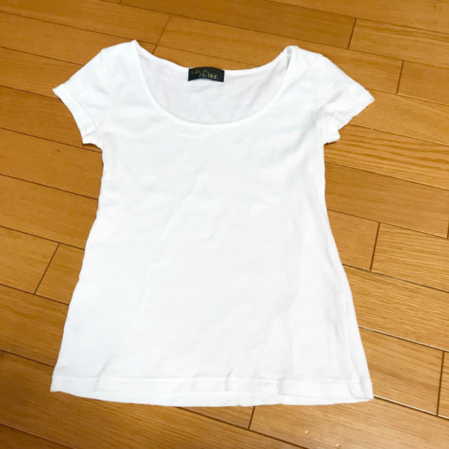 CECIL McBEE(セシルマクビー)のセシルマクビー Tシャツ 白 レディースのトップス(Tシャツ(半袖/袖なし))の商品写真