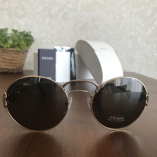 PRADA - 遂に入荷!【国内欠品】新品Hyde愛用モデル プラダの通販 by