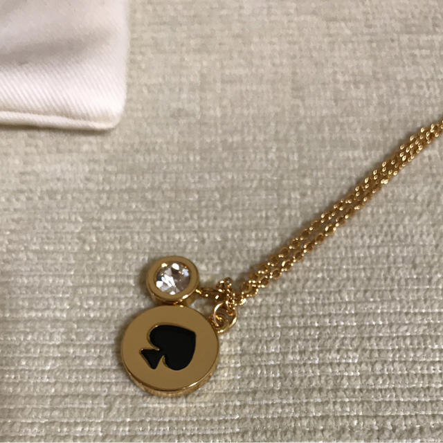 kate spade new york(ケイトスペードニューヨーク)のケイトスペード ネックレス スペード 黒 未使用 ☆ レディースのアクセサリー(ネックレス)の商品写真