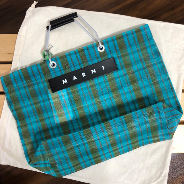 Marni - 新品 マルニ フラワー カフェ バッグ ストライプ トートバッグ メッシュ 鞄の通販 by The_Gift｜マルニならラクマ