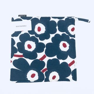 マリメッコ(marimekko)のマリメッコ【marimekko】ウニッコ柄☆鍋敷き(新品) 正規品(収納/キッチン雑貨)