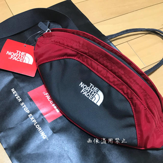 THE NORTH FACE(ザノースフェイス)の新品未使用 ノースフェイス グラニュール  レイジレッド メンズのバッグ(ボディーバッグ)の商品写真