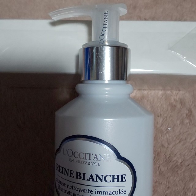 L'OCCITANE(ロクシタン)のロクシタンブライトフォームクレンザー(洗顔料) コスメ/美容のスキンケア/基礎化粧品(洗顔料)の商品写真