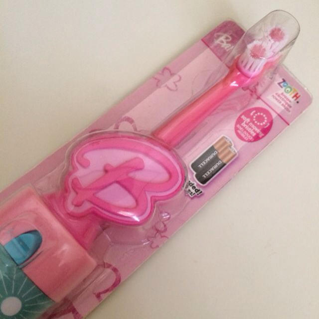 Barbie(バービー)の新品未使用♡Barbie電動歯ブラシ その他のその他(その他)の商品写真