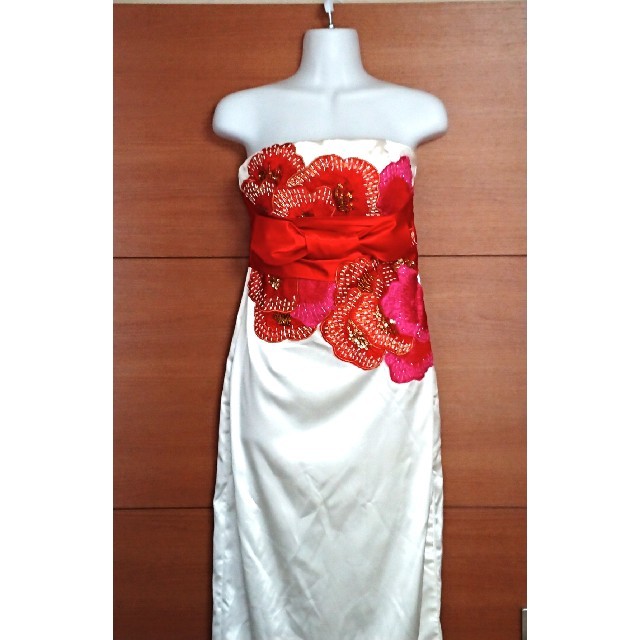 フルレングスドレス  新品タグつき レディースのフォーマル/ドレス(ロングドレス)の商品写真