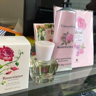 ハウスオブローゼ(HOUSE OF ROSE)の新品未使用♫ ハウスオブローゼ クラブツリー&イヴリン(香水(女性用))